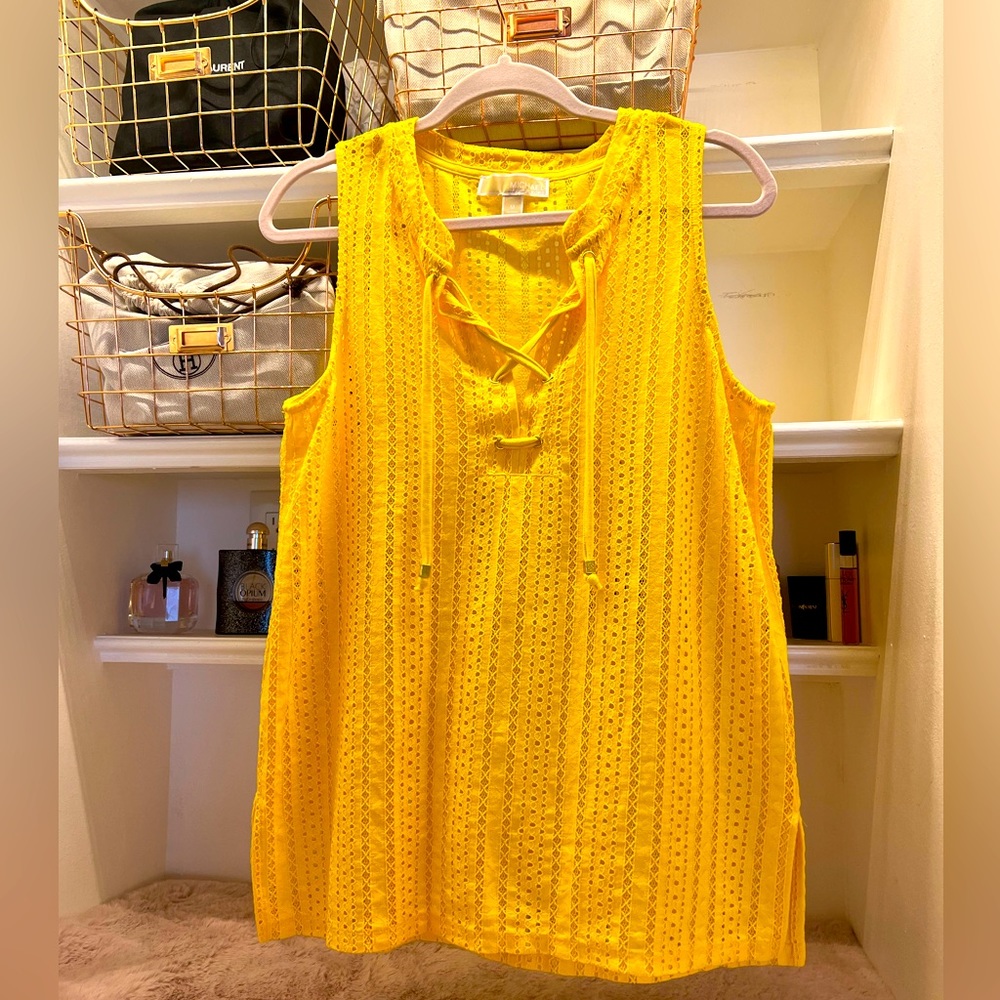 Michael Kors Women's Yellow Sleeveless Knit Top summer lace up gold hard wear M